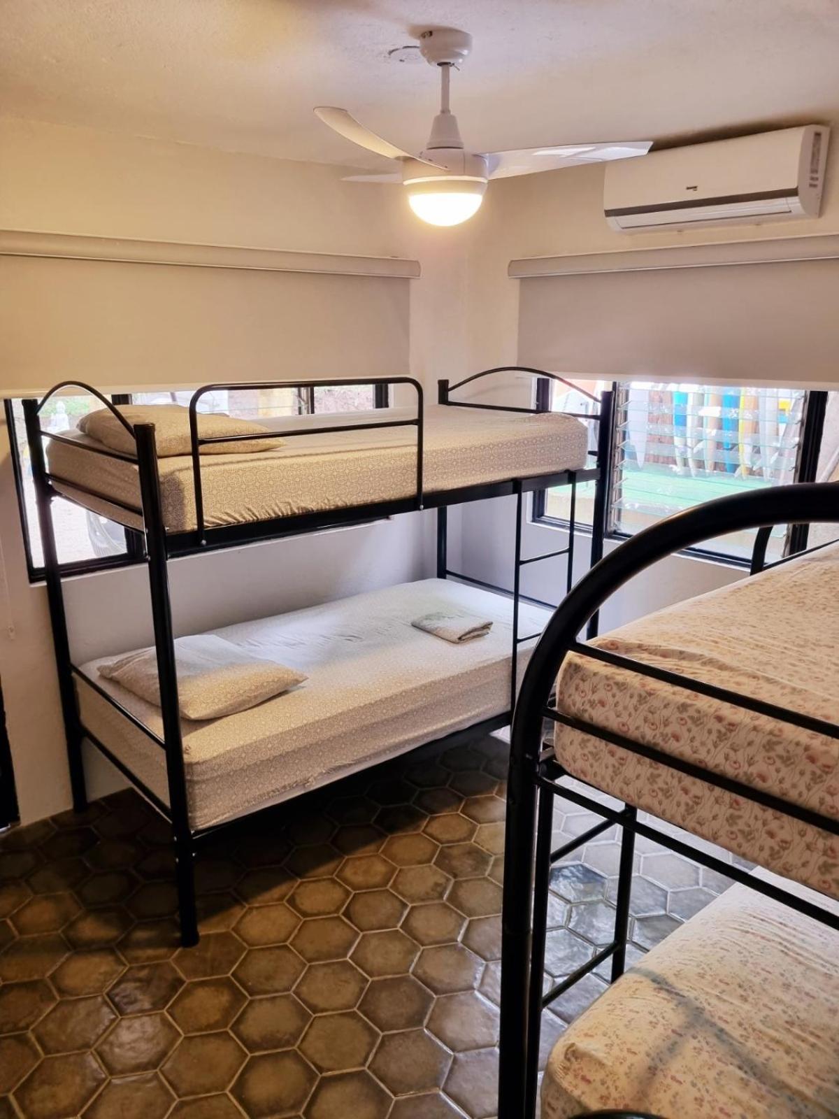 Casa Pura Vida Surf Hostel - Tamarindo Costa Rica Zewnętrze zdjęcie